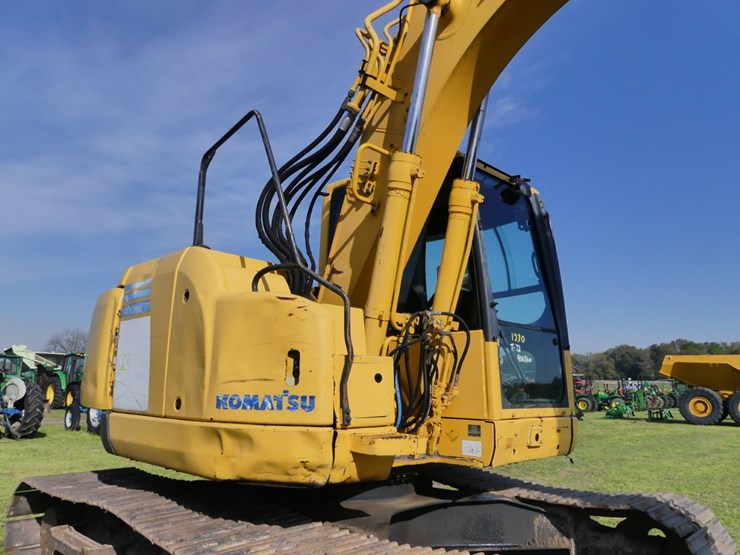 komatsu-pc138us-image-9
