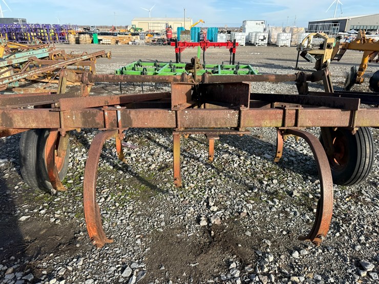 #36256-•-10'-chisel-plow-inv#-36256-image-8