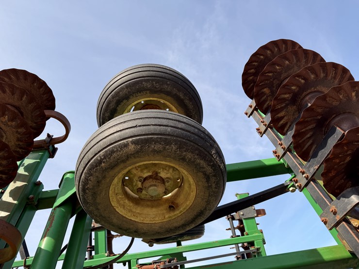 great-plains-3000-image-14