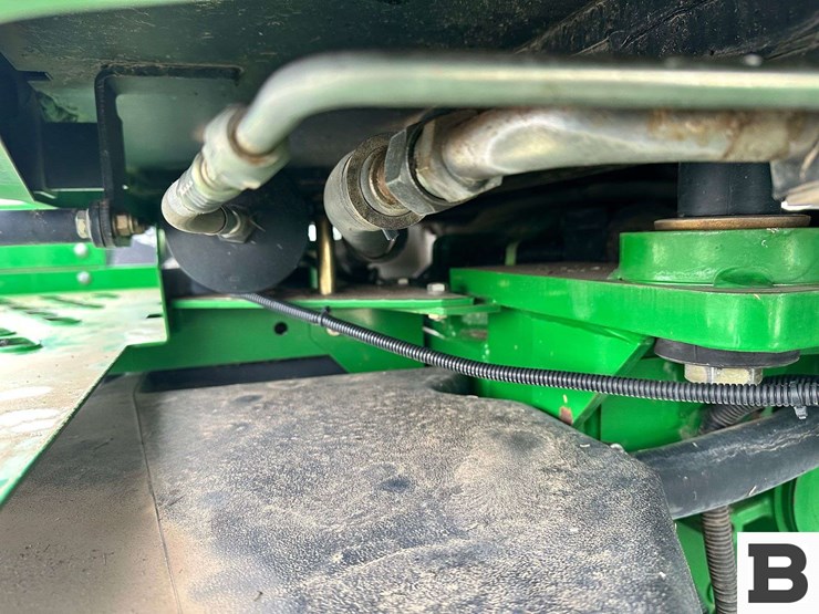 2005-john-deere-9320-image-40