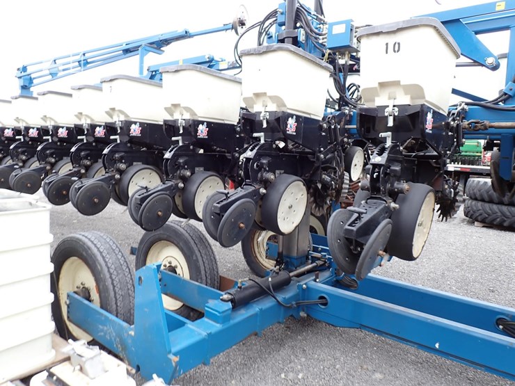 kinze-3600-image-7