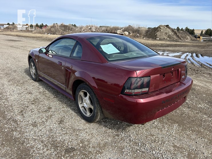 2004-ford-mustang-image-7