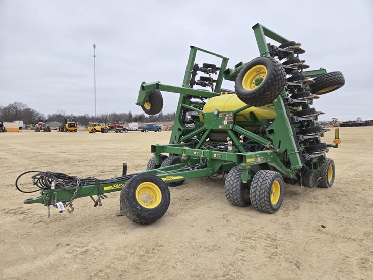 2009-john-deere-1990ccs-image-1