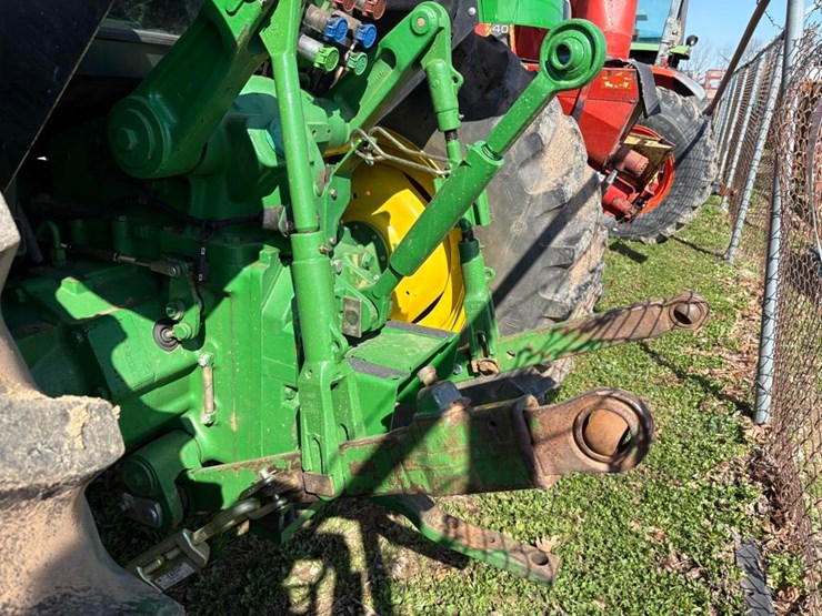 john-deere-6115d-image-10