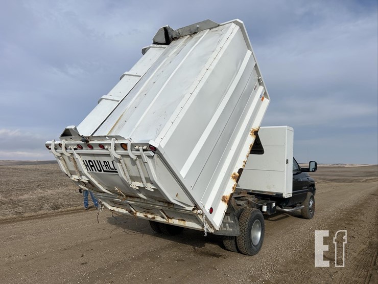 2001-dodge-ram-3500-image-46