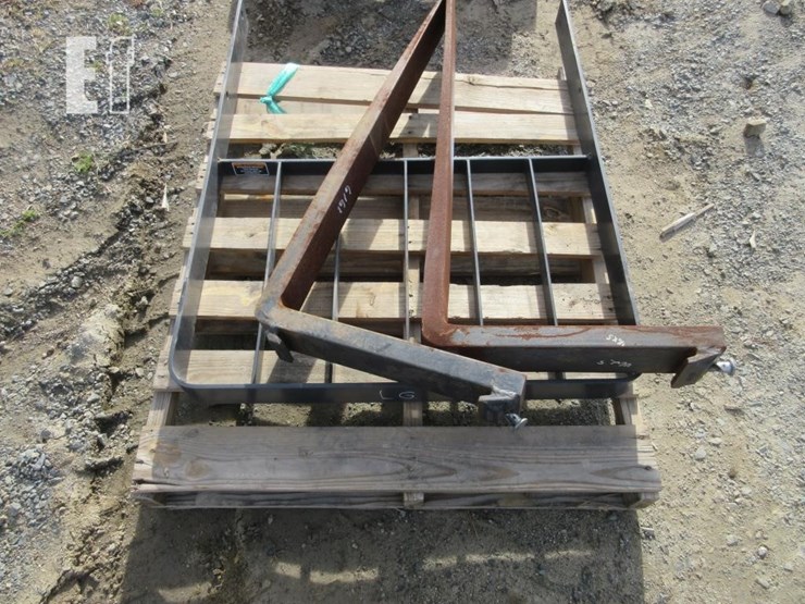 set-of-46"-x-5"-fork-tines-&-38"-fork-cage-image-2