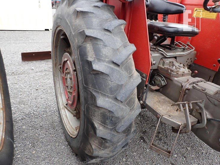 1982-massey-ferguson-265-image-6