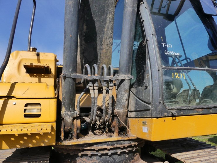 2012-deere-160g-image-10