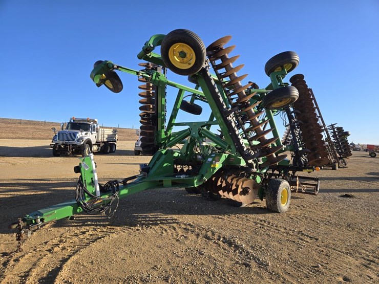 john-deere-2623vt-image-1