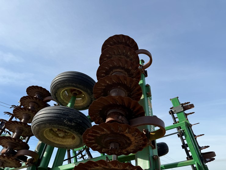 great-plains-3000-image-57