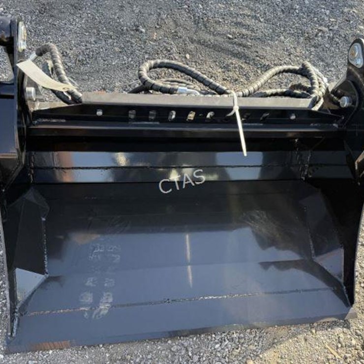 #240 • Mini Skid Steer 4 in 1 Bucket