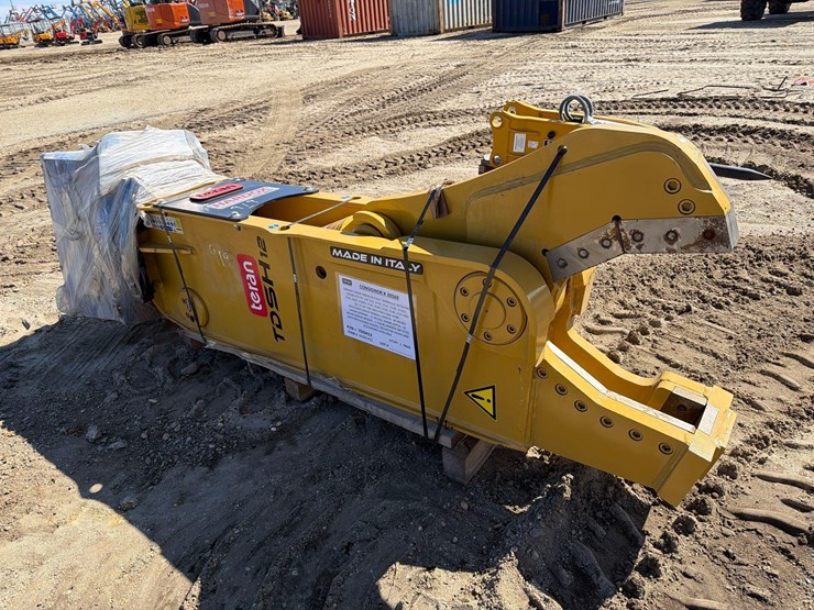 caterpillar-312-image-1