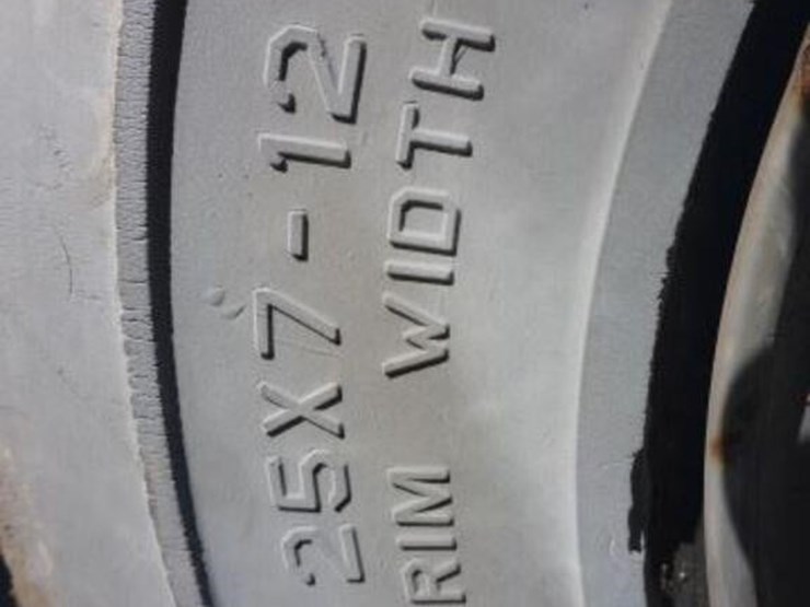 2008-jlg-e400ajpn-image-35