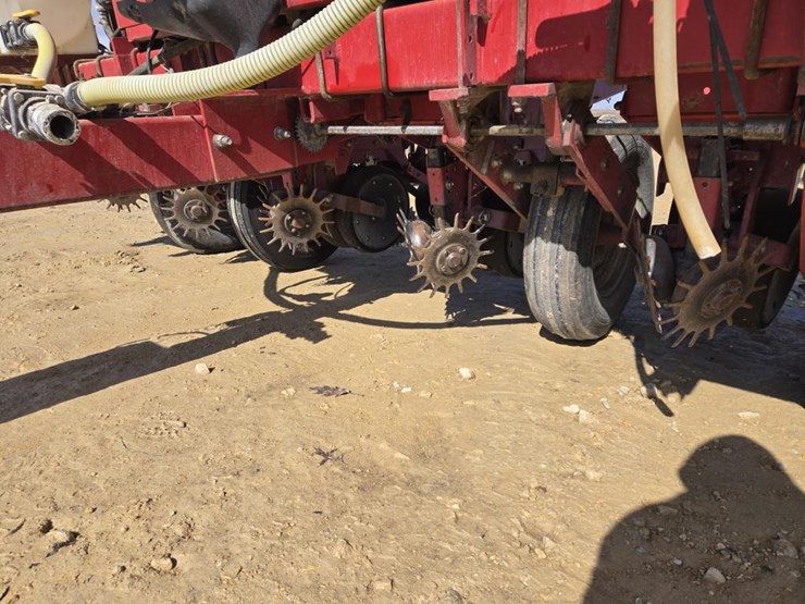 international-955-image-15