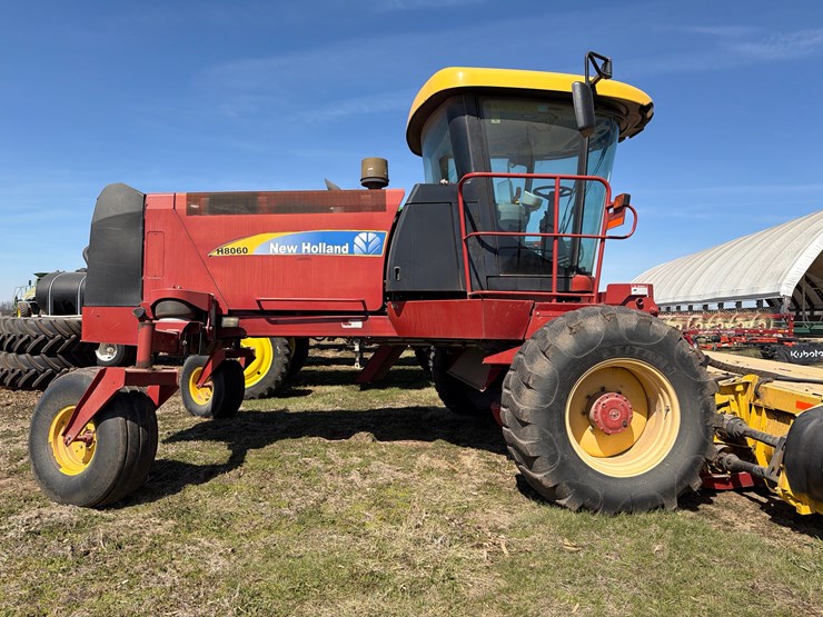 2008-new-holland-h8060-image-10