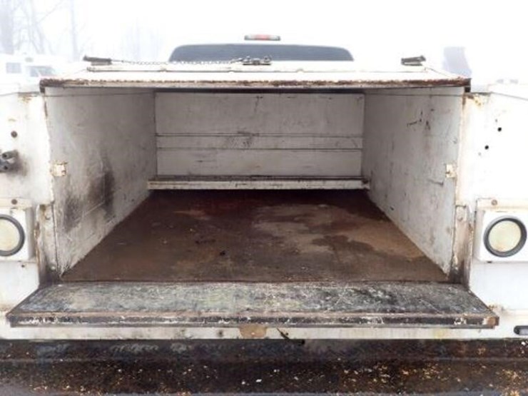 2010-ford-f250-image-37