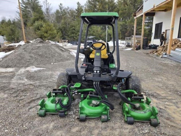 2006-john-deere-3245c-image-3