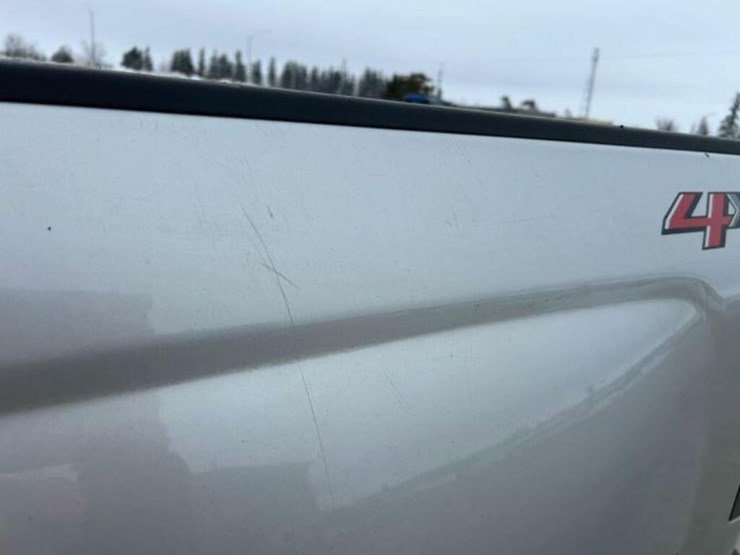 2018-chevrolet-silverado-2500hd-image-75