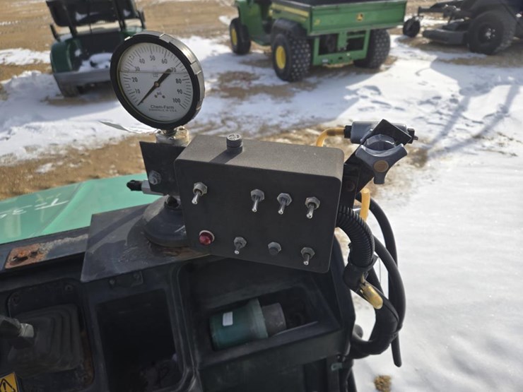 1999-cushman-turf-truckster-image-11