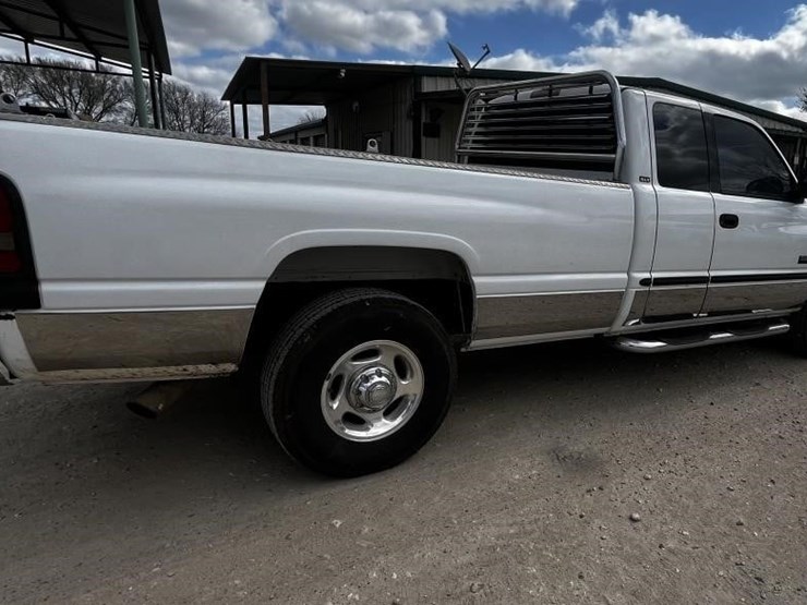 2000-dodge-ram-2500-image-6