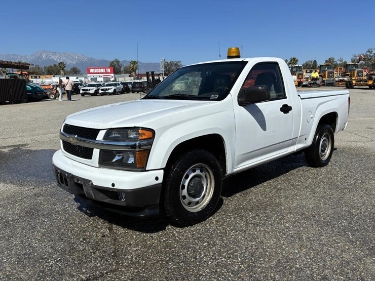 2011-chevrolet-colorado-image-1