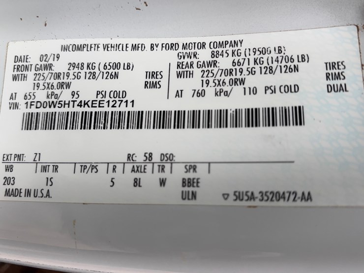 2019-ford-f550-image-24