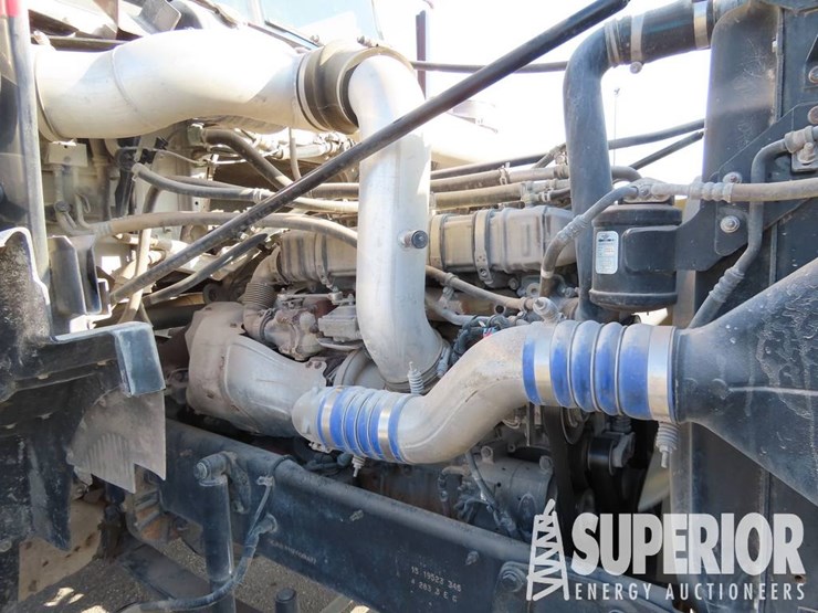 2015-western-star-4900-image-10