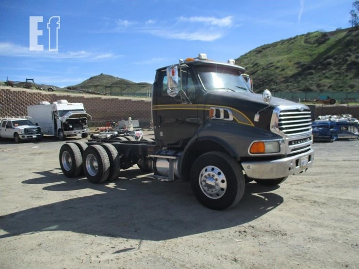 2008-sterling-l9500-image-2