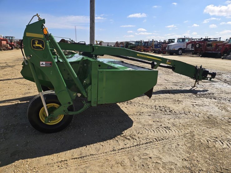 john-deere-630-image-11