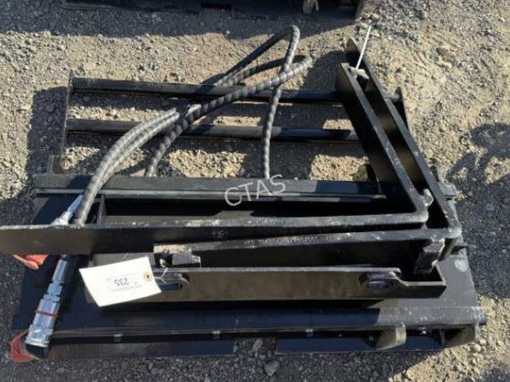 #235-•-mini-skid-steer-hydraulic-side-shift-forks-image-1