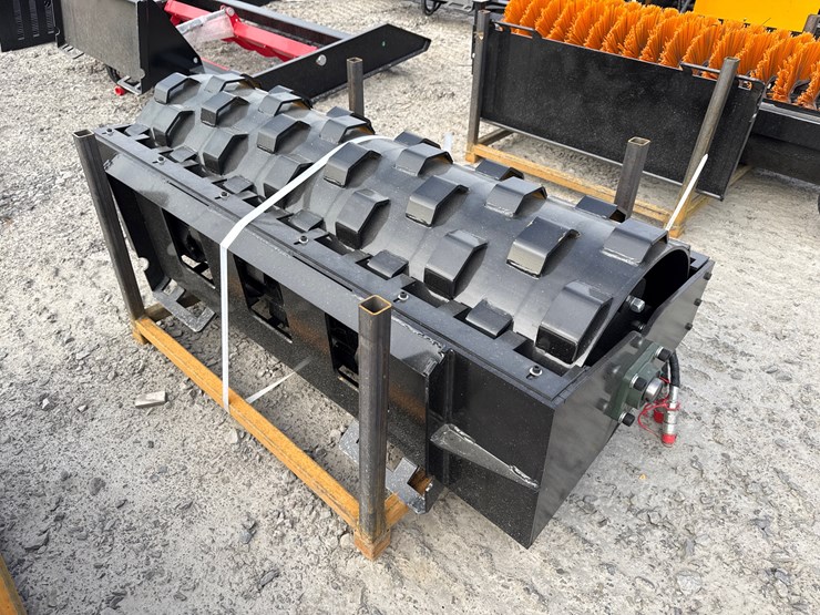 #2069-•-unused-giyi-cw70-skid-steer-compaction-wheel-ktysl260130-inv#-41996-image-2