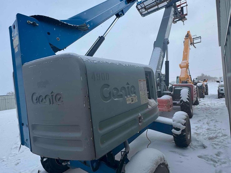 2015-genie-s40-image-1