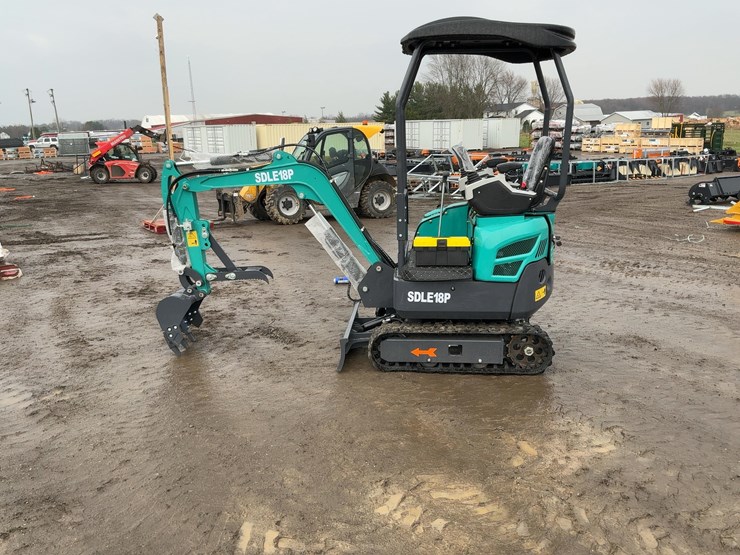 #1222-•-unused-sdle18p-mini-excavator-image-2