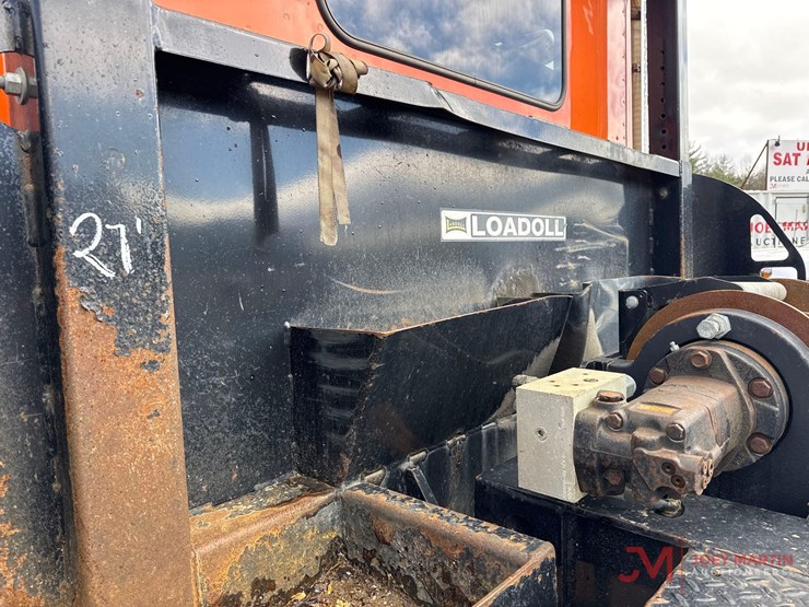 2017-peterbilt-rollback-truck-image-8