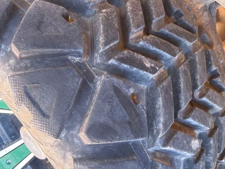 evolution-turfman-800-electric-golf-cart-image-7