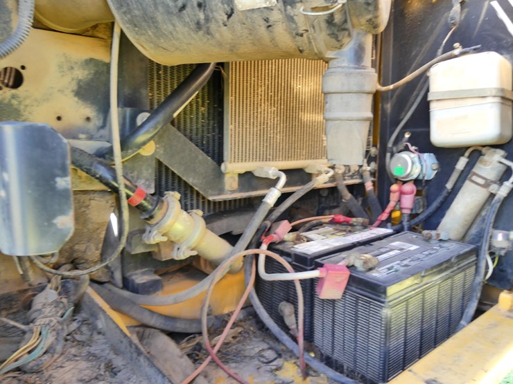 2006-deere-160c-lc-image-10