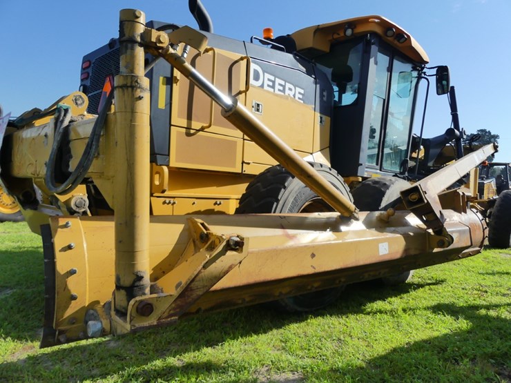 2018-deere-770g-image-6