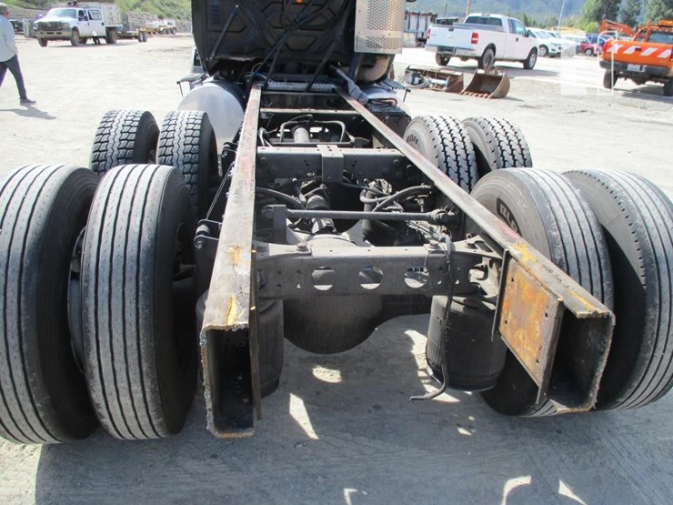 2009-international-transtar-8600-image-14