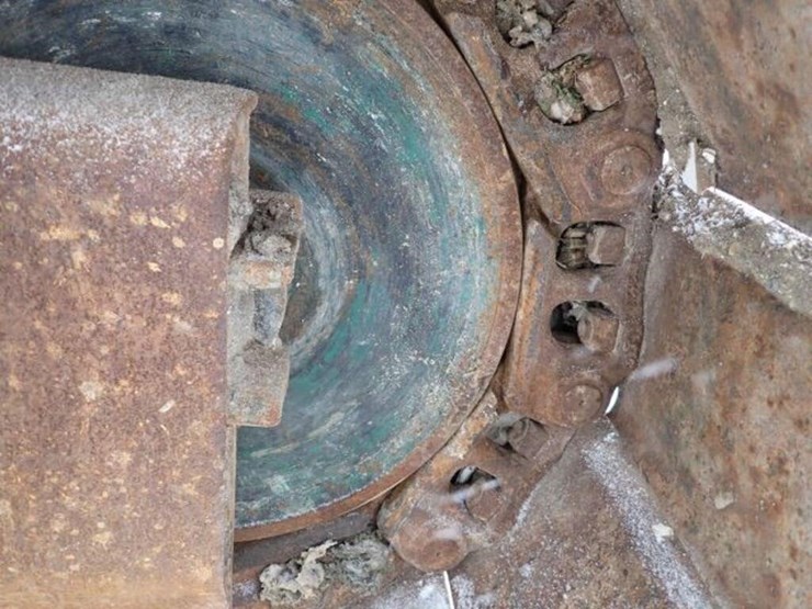 2017-caterpillar-320fl-image-80