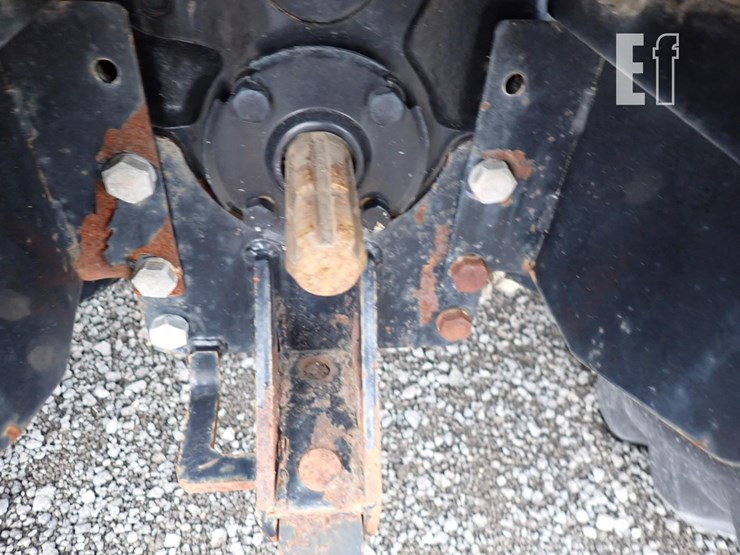 new-holland-35-image-8