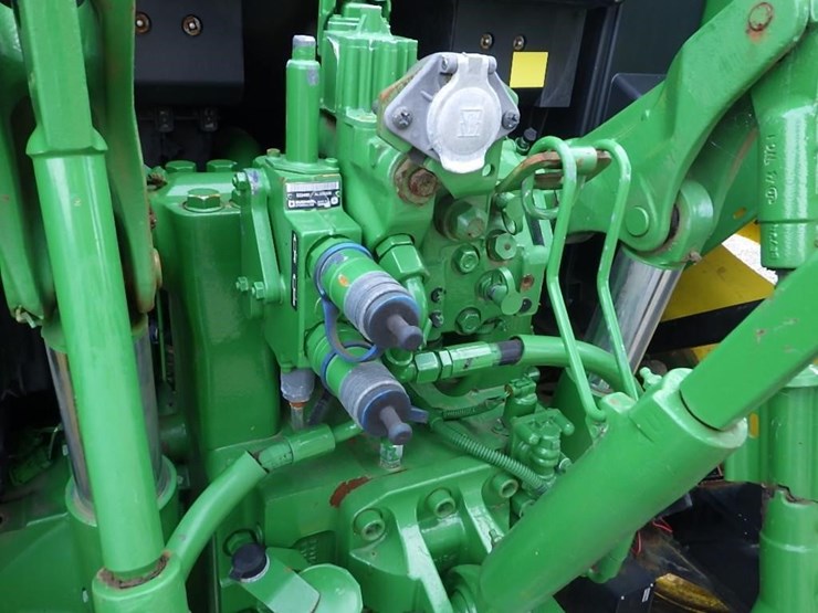 john-deere-6330-image-19