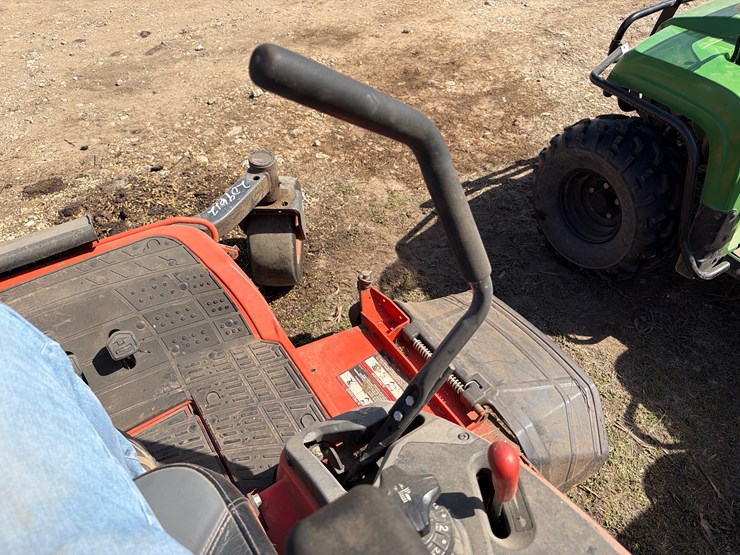 kubota-zd1211-image-6