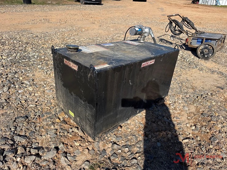 weather-guard-358-5-02-rectangular-100-gallon-aux-fuel-tank-w/-12v-gpi-pump-image-3