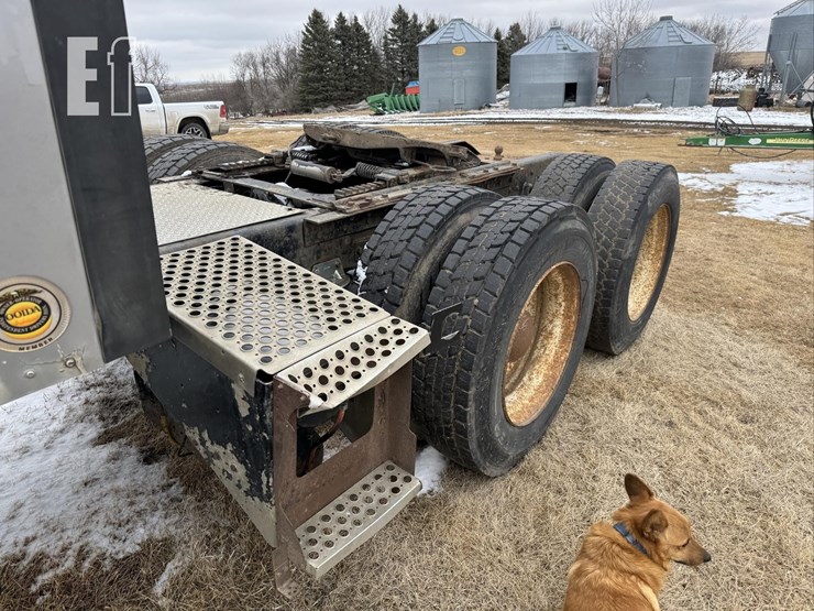 1998-kenworth-t600-image-25