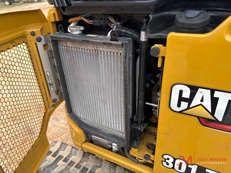 2024-caterpillar-301.7-image-7