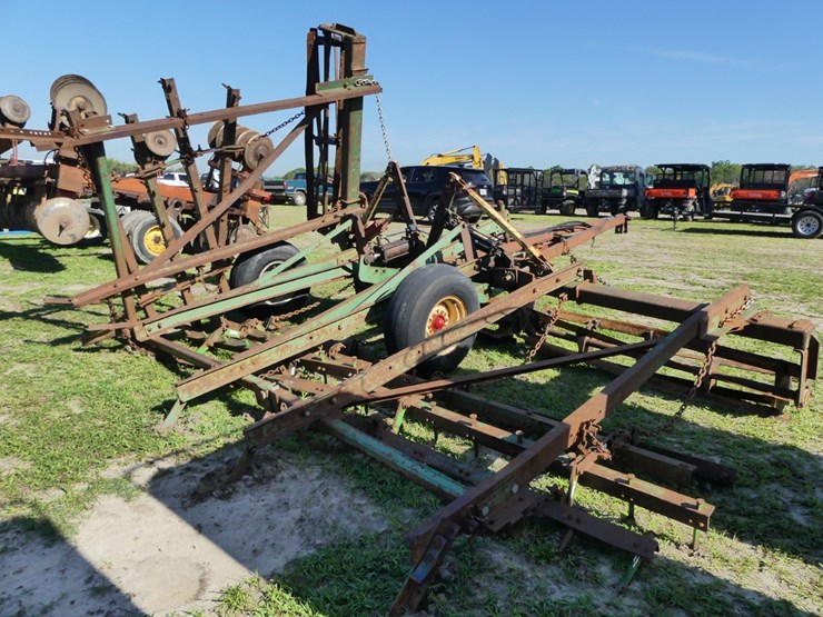 john-deere-6-image-3