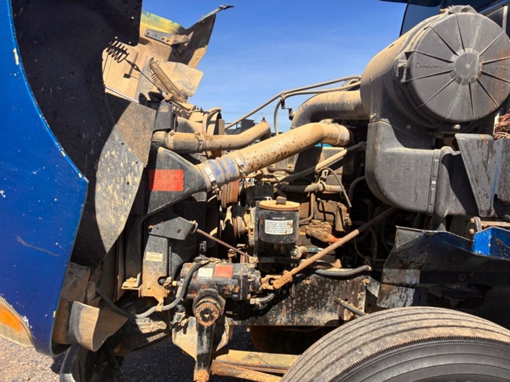 2000-international-9200-image-7