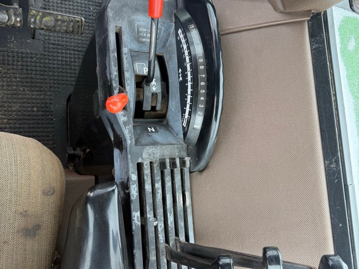 john-deere-4650-image-30