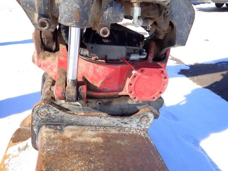 2017-kubota-kx080-4-image-47