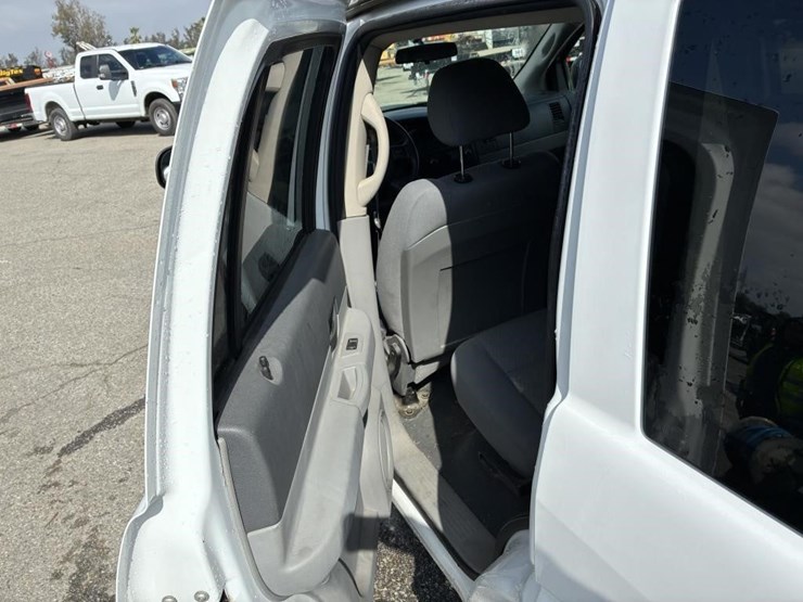 2008-dodge-durango-image-11